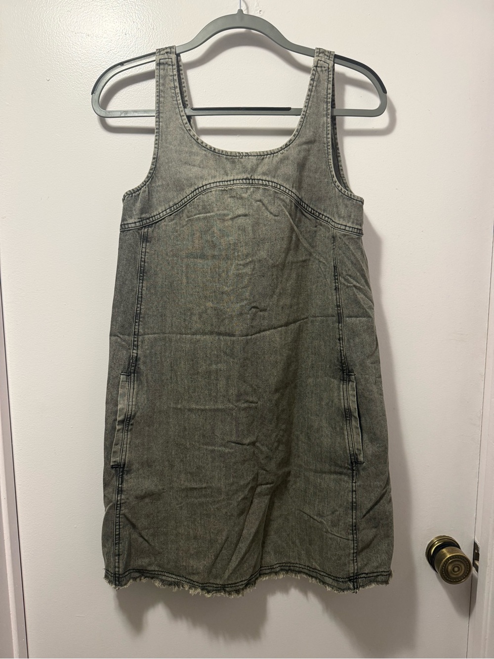 Natural life Sleeveless Washed Denim Dress in Faded black